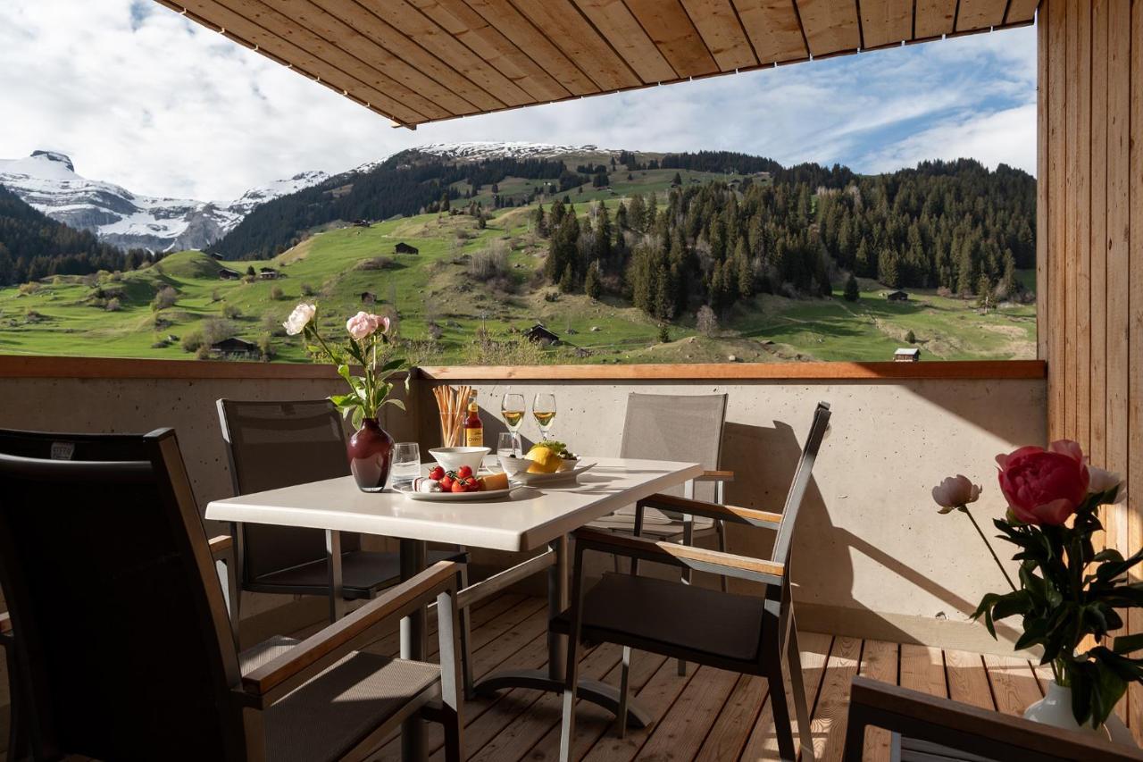 Pradas Resort Brigels Breil/Brigels Exterior photo